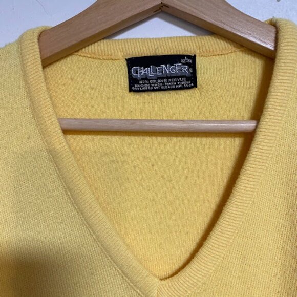 Vintage Challenger Yellow Orlon Acrylic V-Neck Women's Sweater Size L - Picture 8 of 10